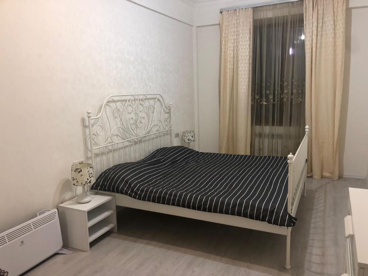 Красивая, Просторная Квартира В Самом Центре Еревана, Рядом С Оперным Театром. Γιερεβάν Εξωτερικό φωτογραφία